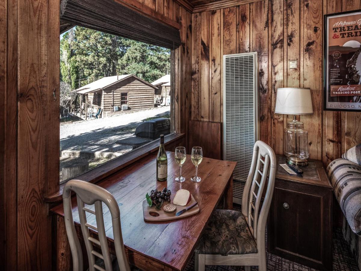 Apache Village 4, King Studio, Midtown, Sleeps 2 Ruidoso Exterior foto