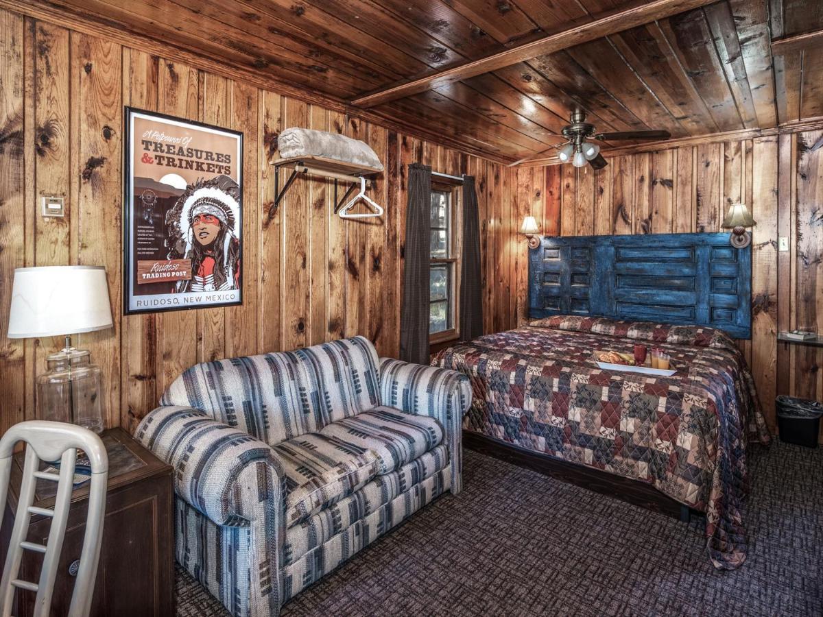Apache Village 4, King Studio, Midtown, Sleeps 2 Ruidoso Exterior foto