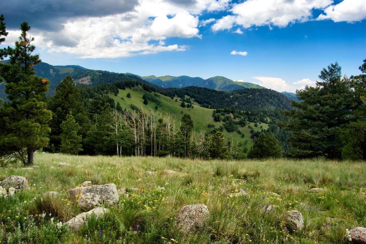 Apache Village 4, King Studio, Midtown, Sleeps 2 Ruidoso Exterior foto